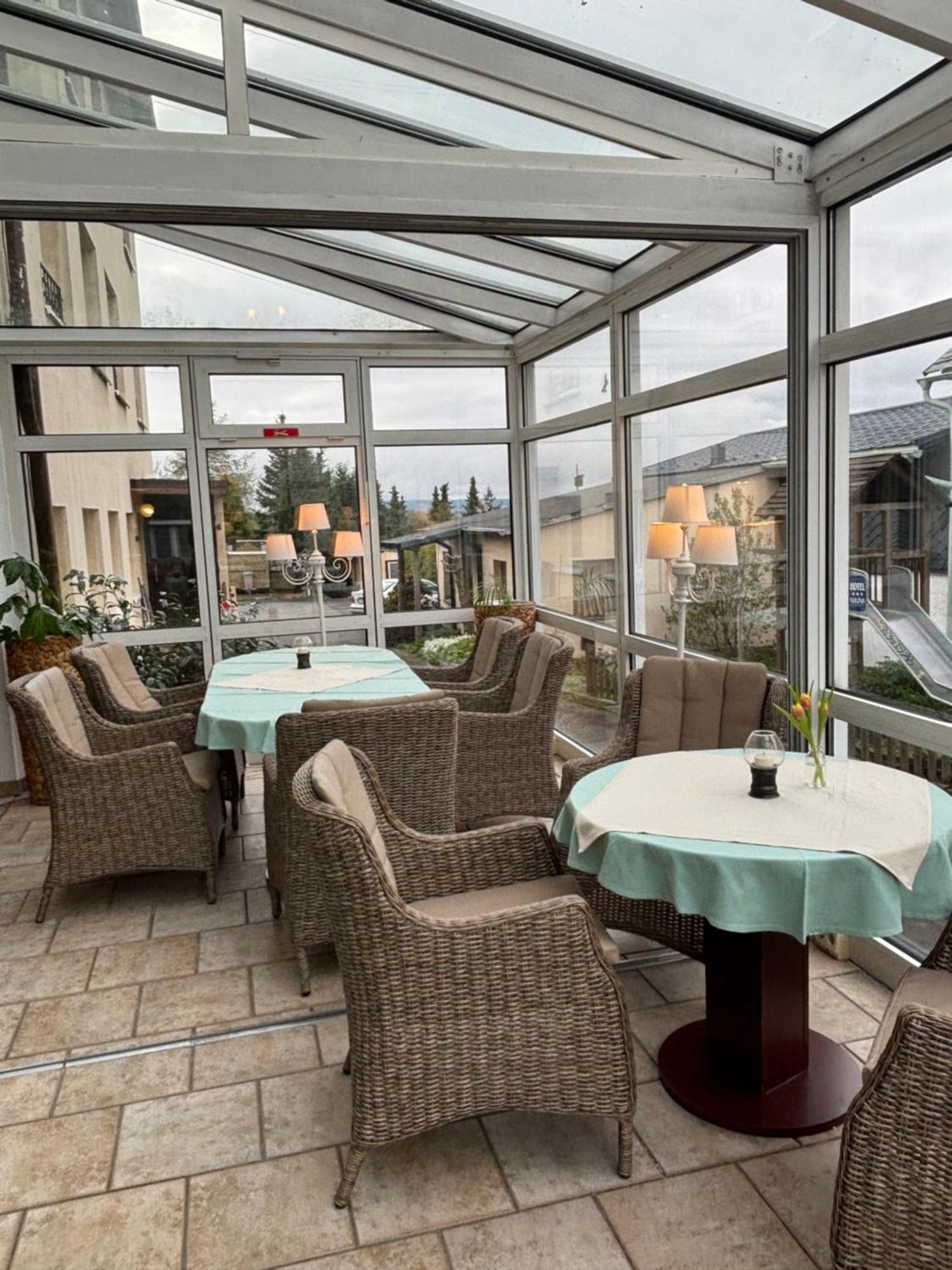 Hotel Burghof Oberweißbach Extérieur photo